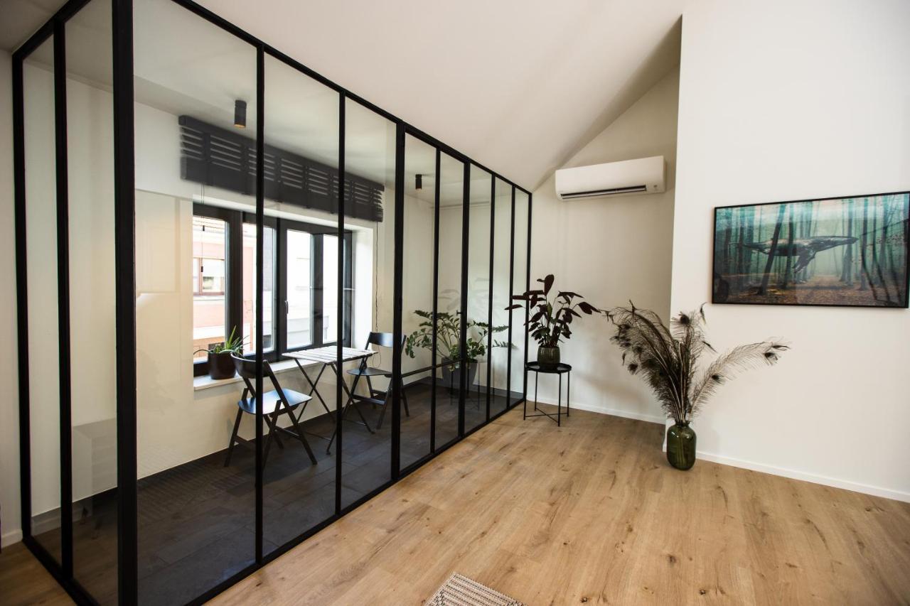 The Lodge Morris Leuven Ngoại thất bức ảnh